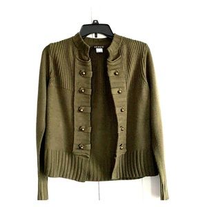 Venus Military Style Fall Sweater in Olive Green